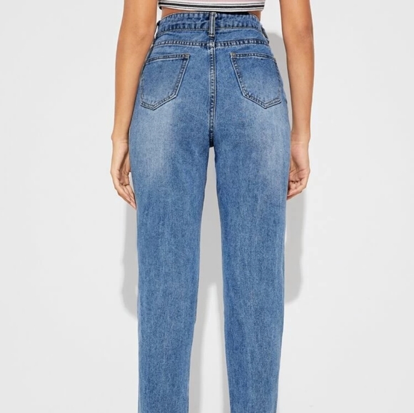 Raw Hem Mom Jeans - Picture 4 of 4